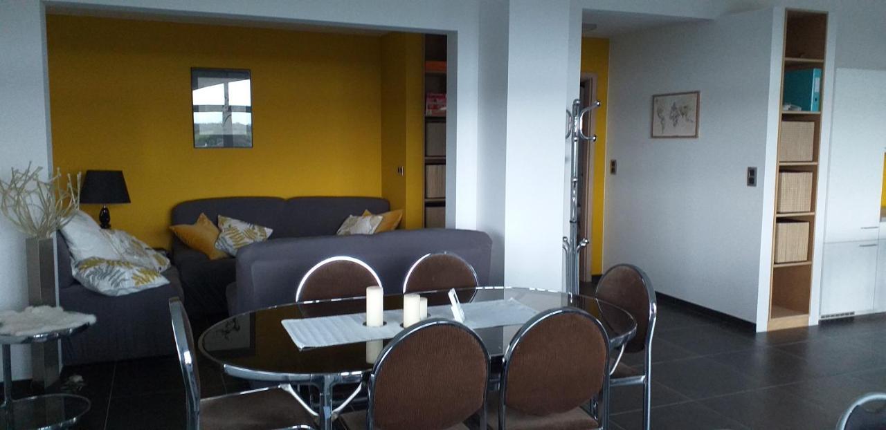 Chez Chantal - Appartement Privatif Yvoir Екстер'єр фото
